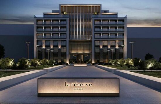 Hotel La réserve ontvangt prestigieus vijf sterren superior label